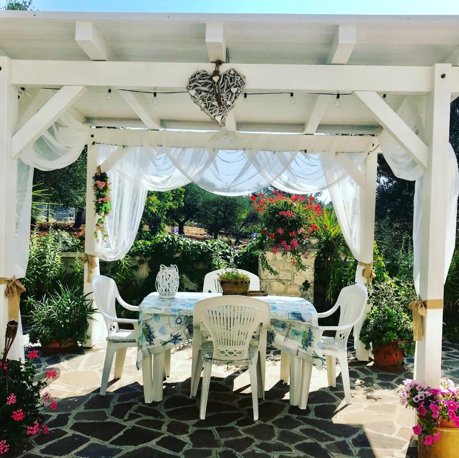 Hotel Il Trullo Di Nonno Angelo San Marco Locorotondo Exterior foto